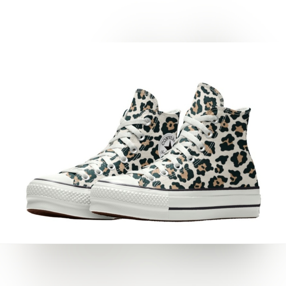 Converse leopard print platform sneakers size 9 new with box